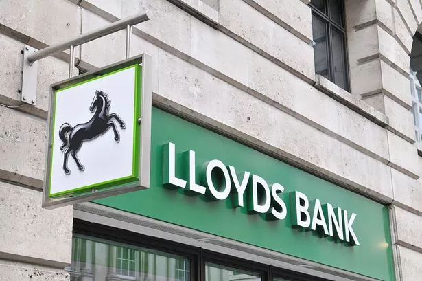 West Midlands Lloyds and Halifax branches to close